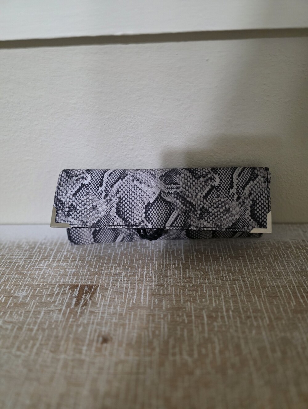 Snake-Print Jewelry Case in Black & White